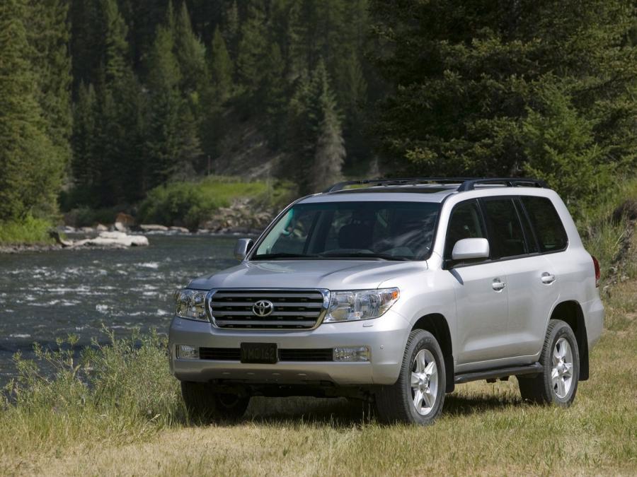  Toyota Land Cruiser 200 2007 года  (US) (фото 20 из 29)